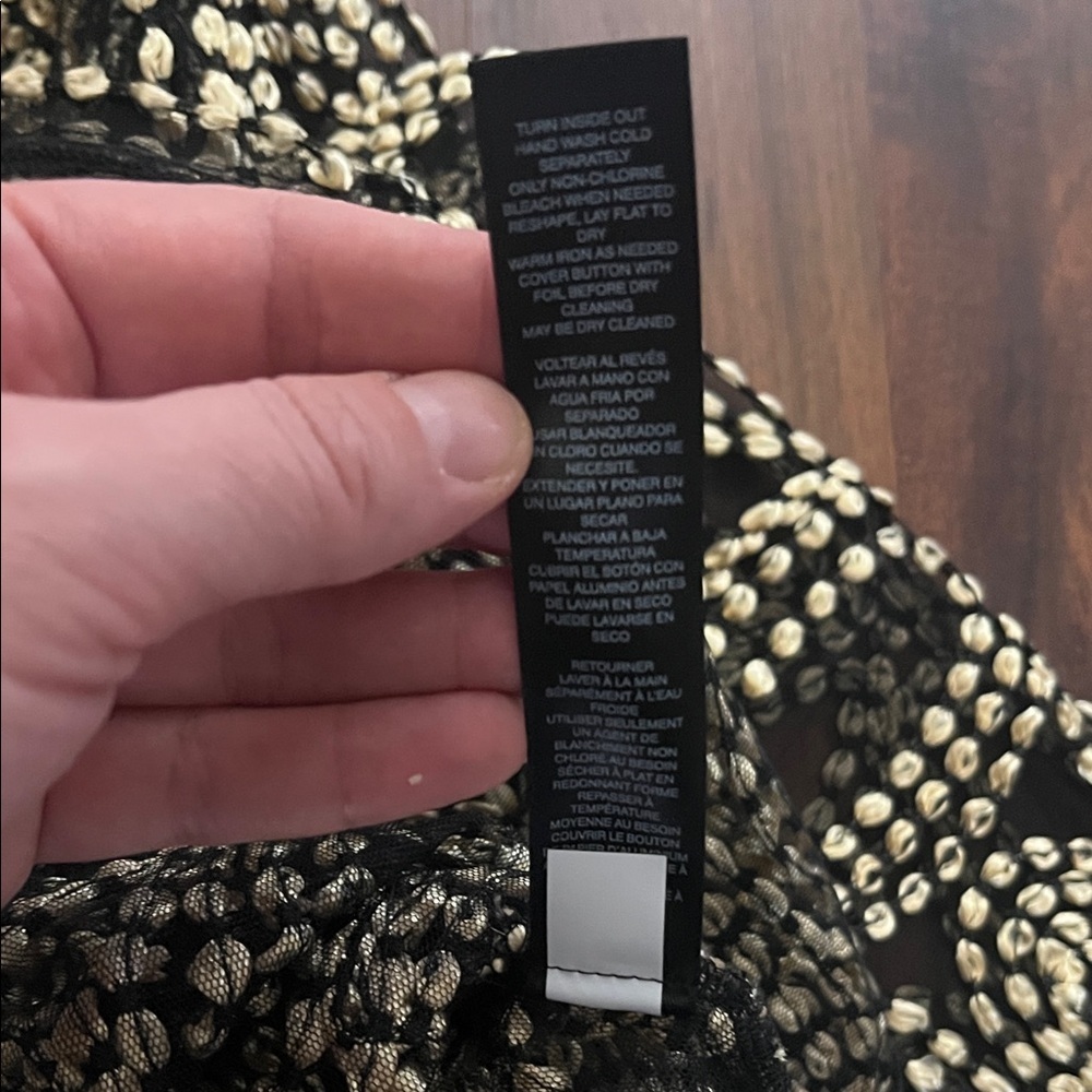 Travelers Collection by Chico’s Needle Stitch Black and Gold Jacket NWT 1 - Picture 6 of 8